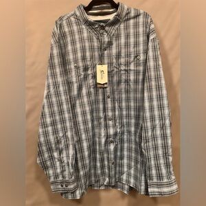Bass Pro Shops Gray Plaid Button Down Shirt